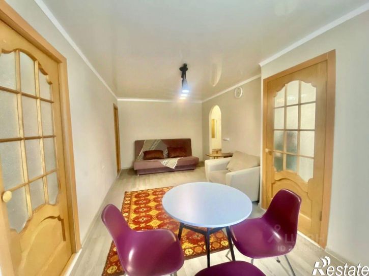 2-комн квартира улица КИМ, 107,  д. 107