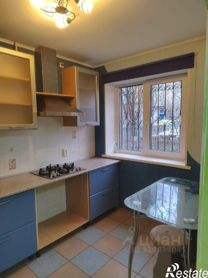 2-комн квартира улица Связистов, 11,  д. 11