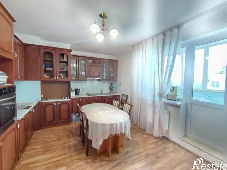 3-комн квартира улица Окулова, 62,  д. 62