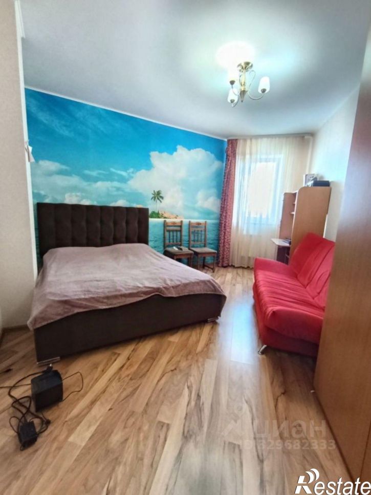 3-комн квартира улица Окулова, 62,  д. 62