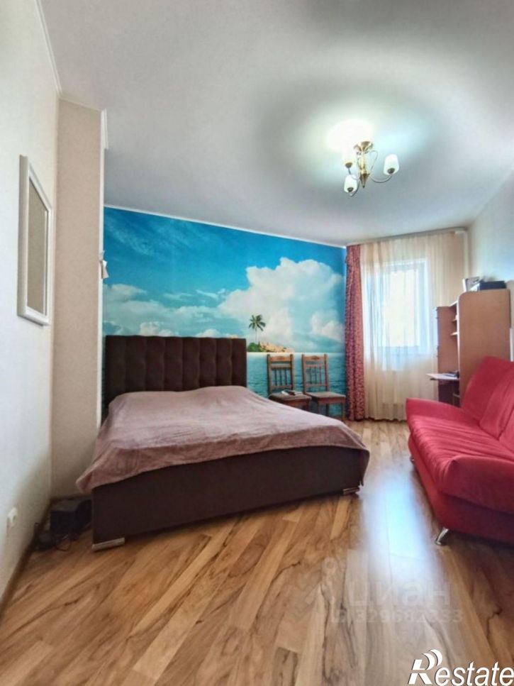 3-комн квартира улица Окулова, 62,  д. 62