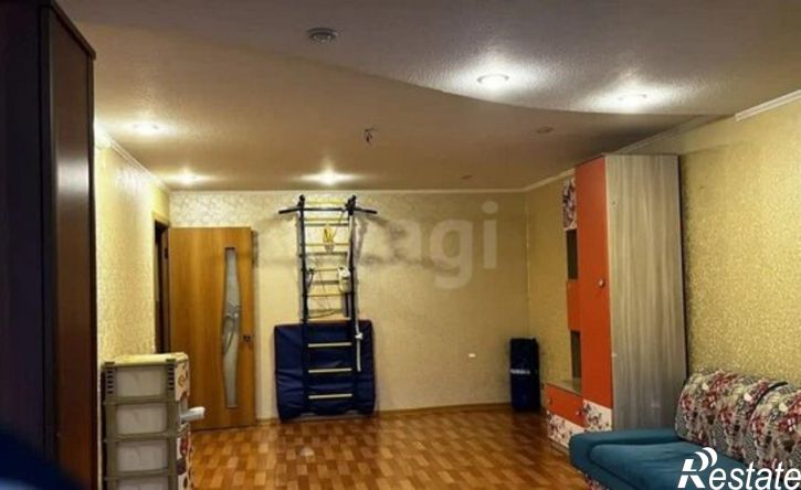 2-комн квартира улица Адмирала Ушакова, 36,  д. 36