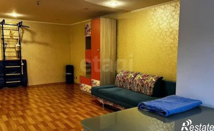 2-комн квартира улица Адмирала Ушакова, 36,  д. 36