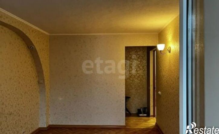 2-комн квартира улица Адмирала Ушакова, 36,  д. 36