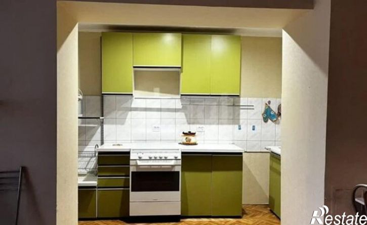 2-комн квартира улица Адмирала Ушакова, 36,  д. 36