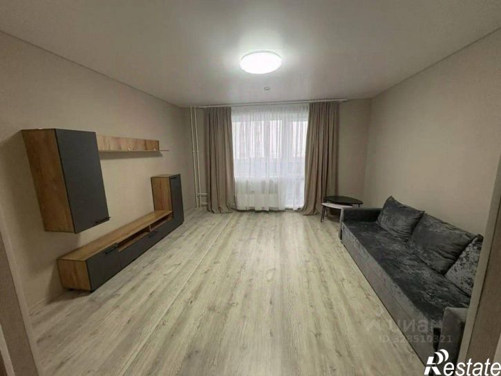 1-комн квартира улица Гашкова, 53 к2 с3,  д. 53 к2 с3