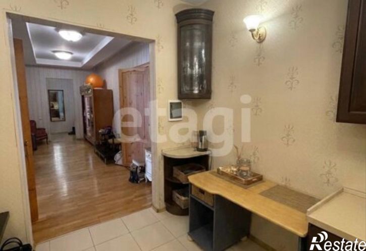 3-комн квартира улица Максима Горького, 9,  д. 9