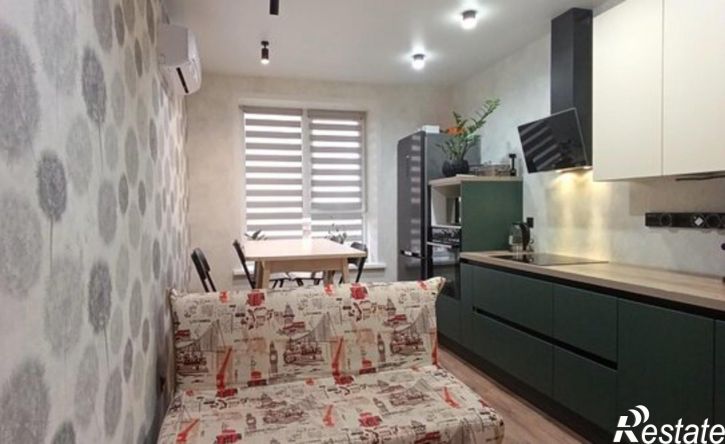 2-комн квартира Агатовая улица, 28,  д. 28