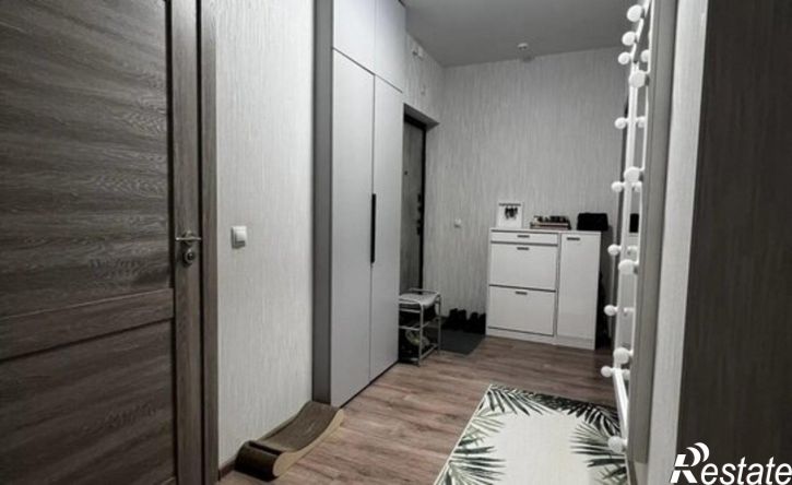 3-комн квартира ул Сапфирная, 13,  д. 13