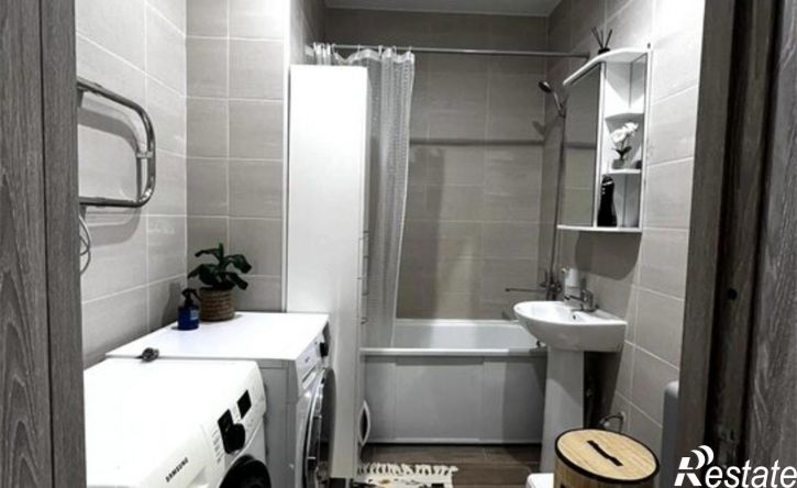3-комн квартира ул Сапфирная, 13,  д. 13