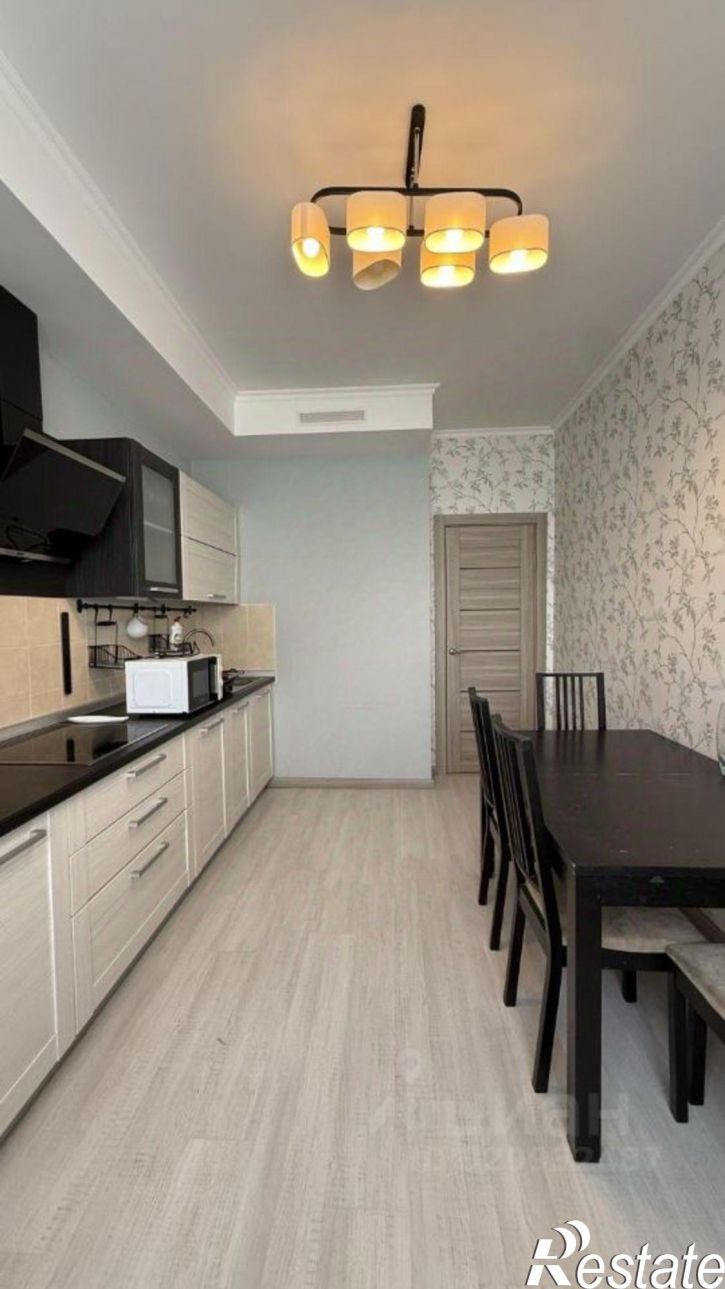3-комн квартира Уинская улица, 33,  д. 33