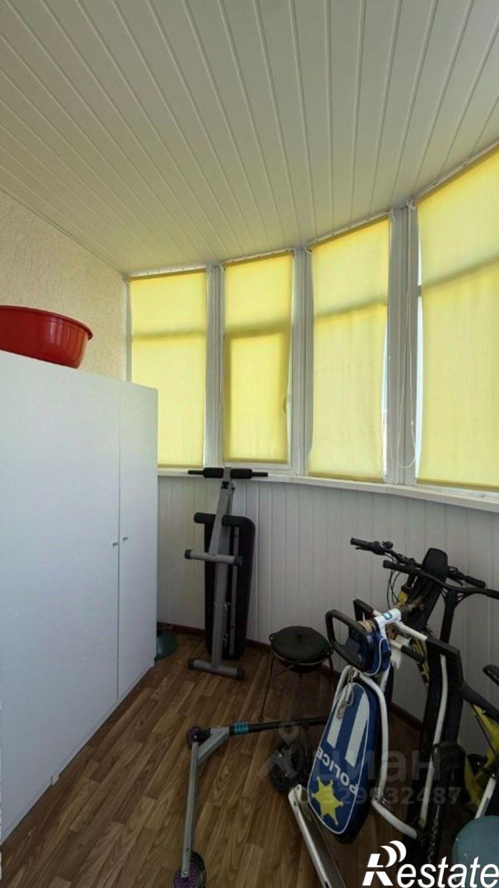 3-комн квартира Уинская улица, 33,  д. 33