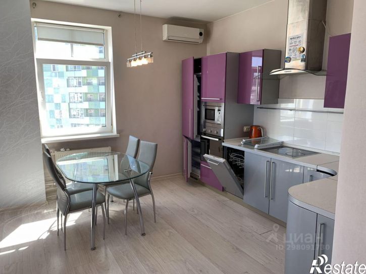 3-комн квартира ул Швецова, 26,  д. 26