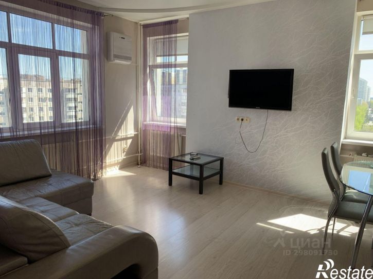 3-комн квартира ул Швецова, 26,  д. 26