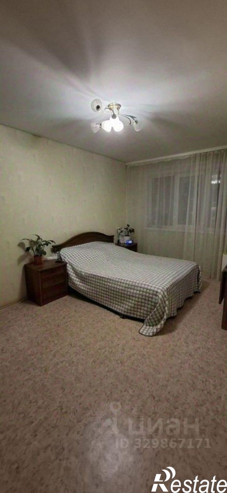 3-комн квартира улица Космонавта Леонова, 52,  д. 52