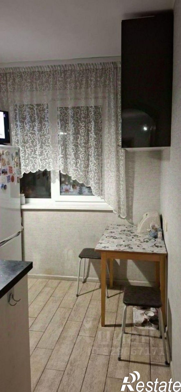 3-комн квартира улица Космонавта Леонова, 52,  д. 52