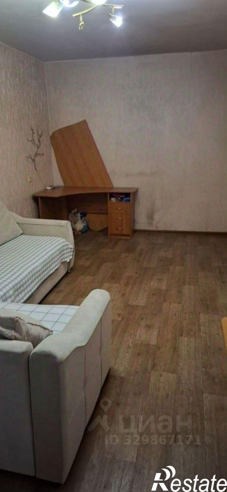 3-комн квартира улица Космонавта Леонова, 52,  д. 52