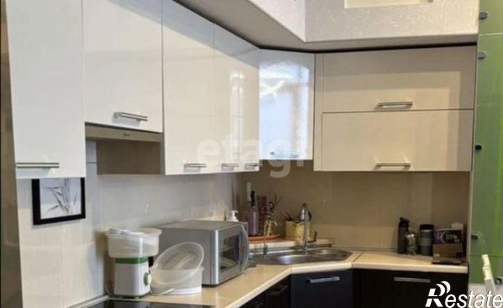 4-комн квартира Красновишерская улица, 37,  д. 37