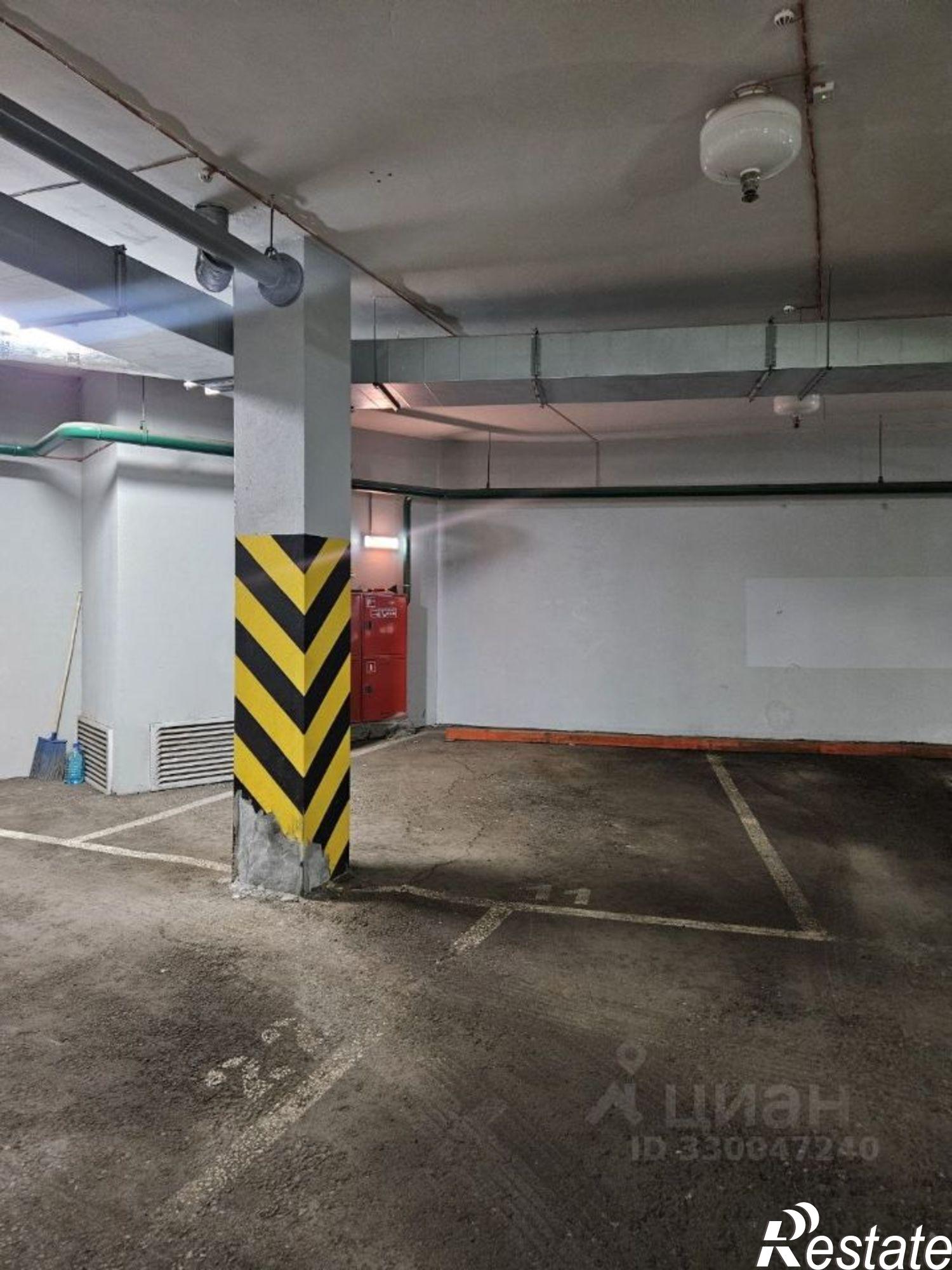 Купить гараж, место в паркинге за 2 472 530 рублей на ул Энгельса, 27