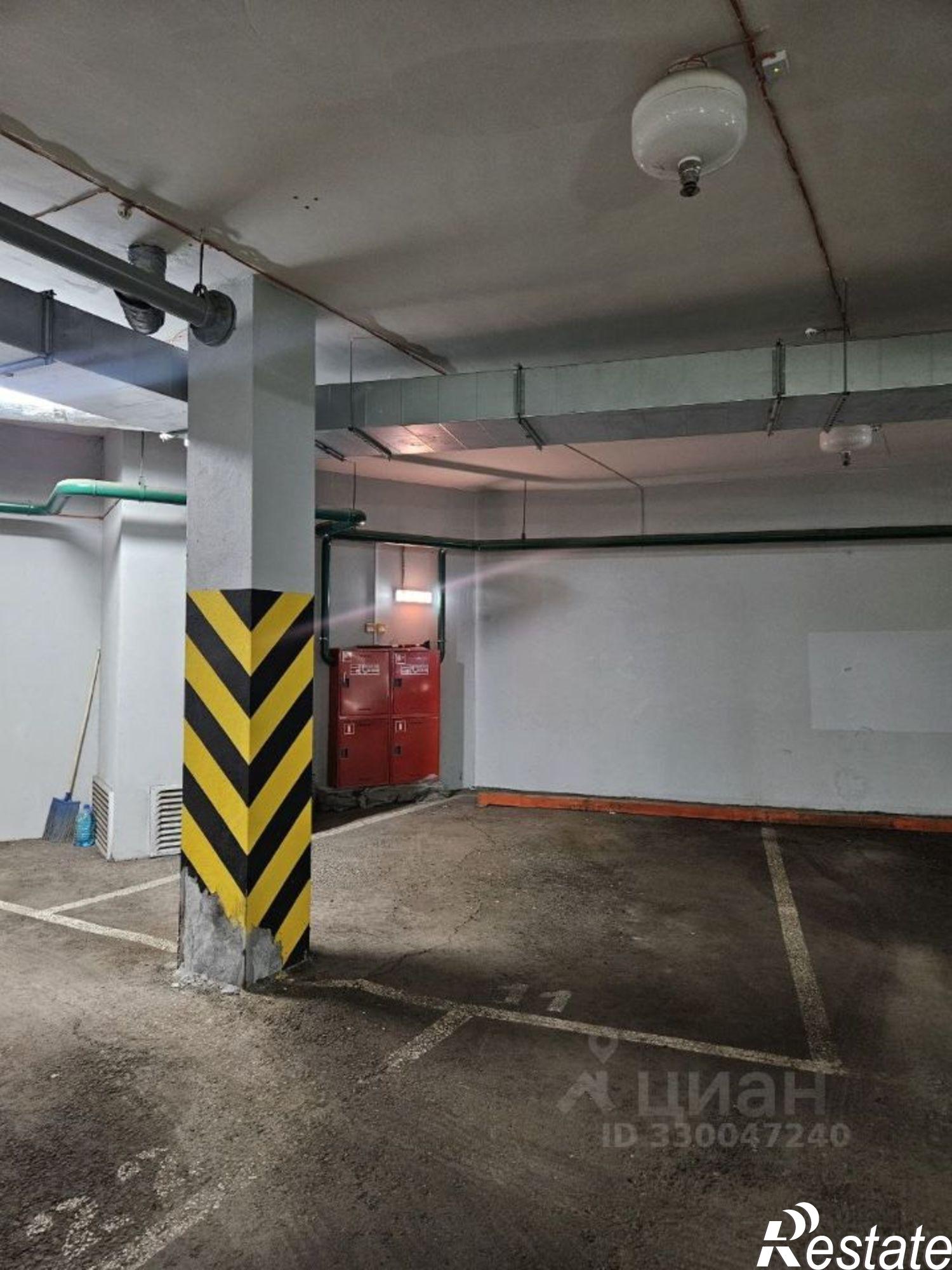 Купить гараж, место в паркинге за 2 472 530 рублей на ул Энгельса, 27