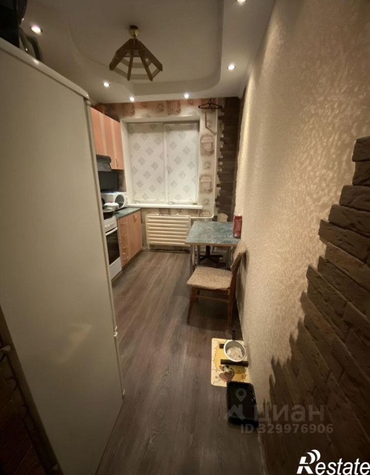 Комната улица Карпинского, 75А,  д. 75А