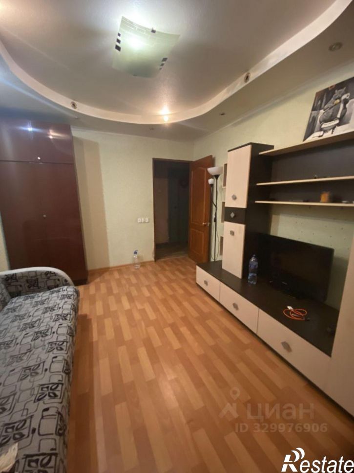 Комната улица Карпинского, 75А,  д. 75А