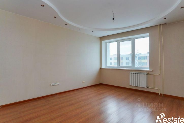 3-комн квартира улица Карбышева, 40,  д. 40