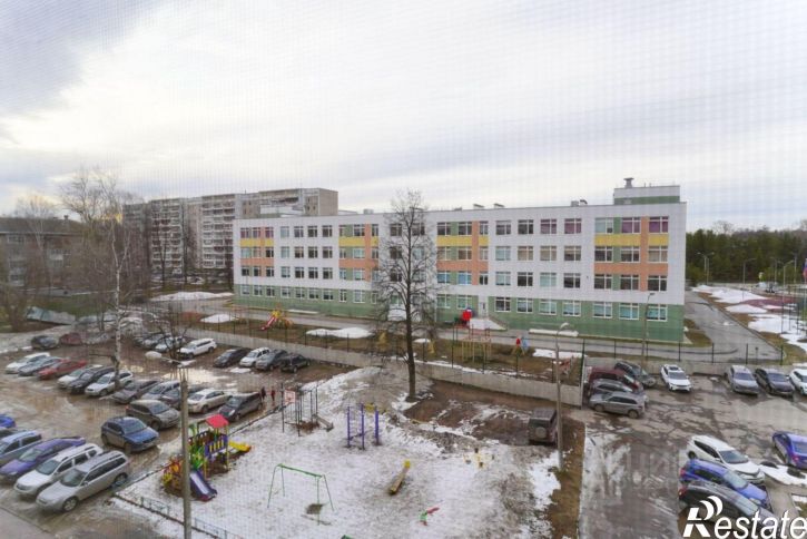 3-комн квартира улица Карбышева, 40,  д. 40