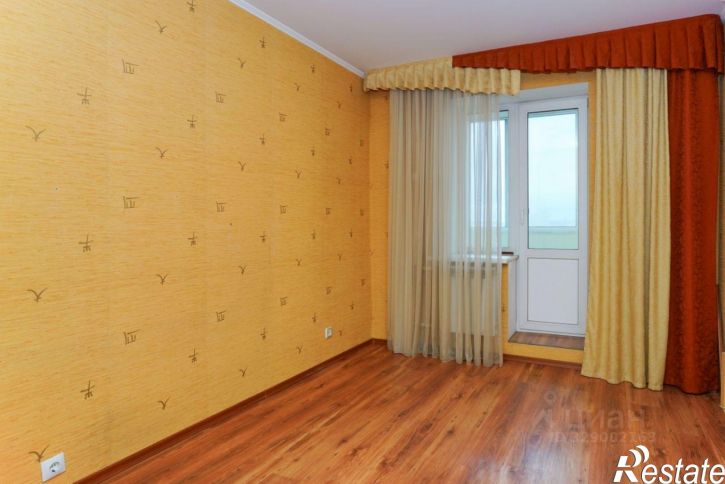 3-комн квартира улица Карбышева, 40,  д. 40