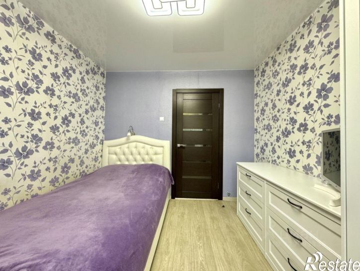 3-комн квартира ул Менжинского, 45,  д. 45