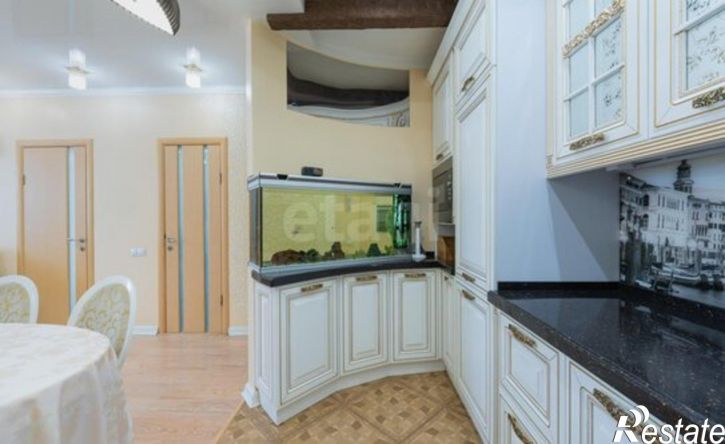 3-комн квартира улица Снайперов, 3,  д. 3