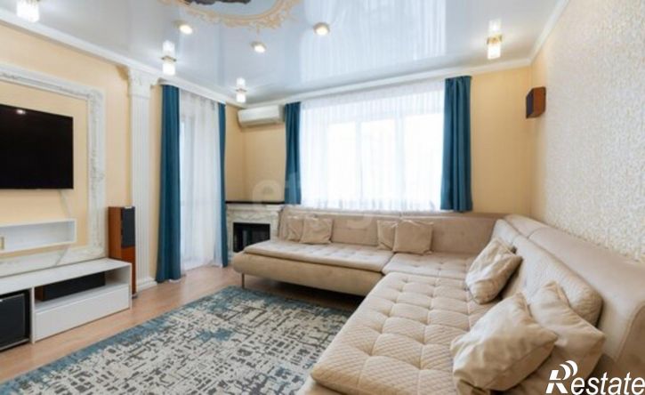 3-комн квартира улица Снайперов, 3,  д. 3