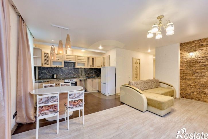 2-комн квартира ул Никулина, 8,  д. 8