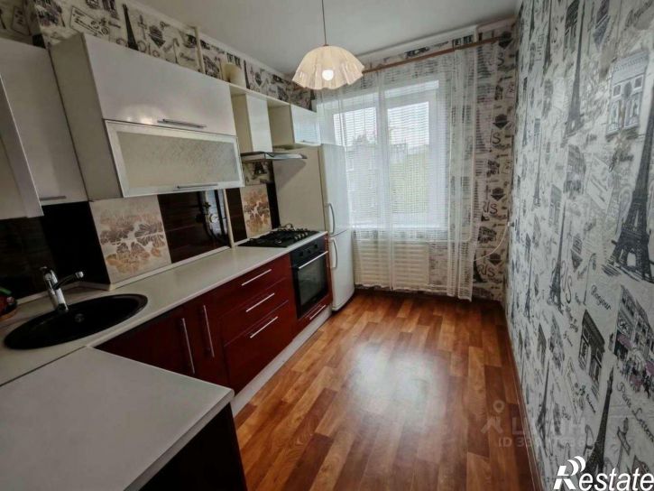 2-комн квартира улица Карпинского, 83,  д. 83