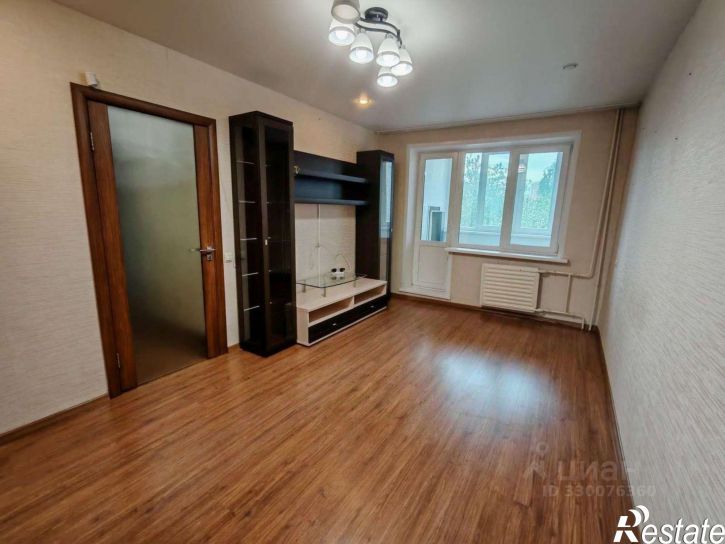2-комн квартира улица Карпинского, 83,  д. 83