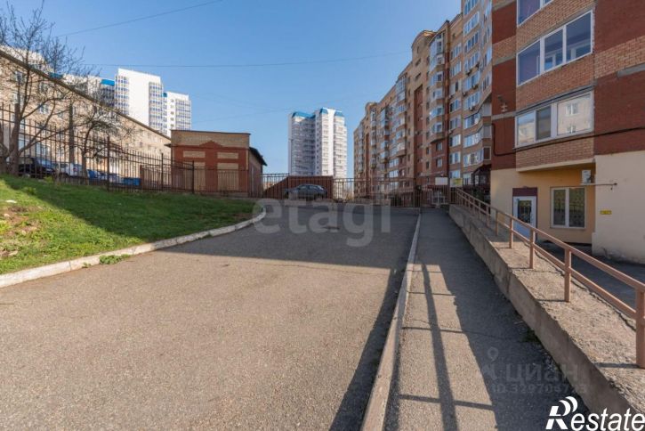 3-комн квартира ул Макаренко, 6,  д. 6