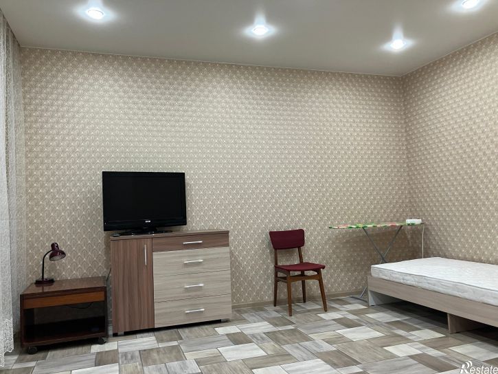 1-комн квартира юрша, 7