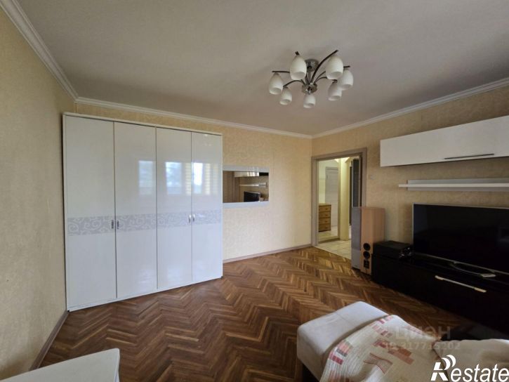 2-комн квартира улица Елькина, 8А,  д. 8А