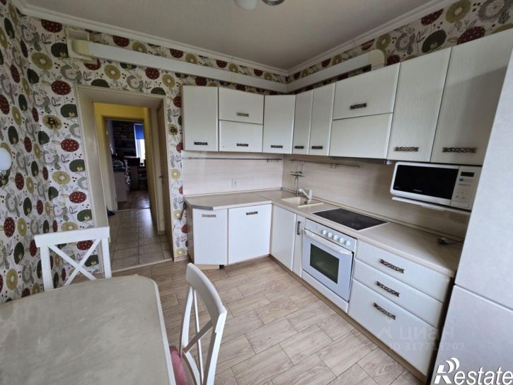 2-комн квартира улица Елькина, 8А,  д. 8А