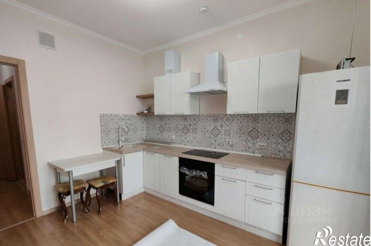 2-комн квартира улица Карпинского, 65,  д. 65