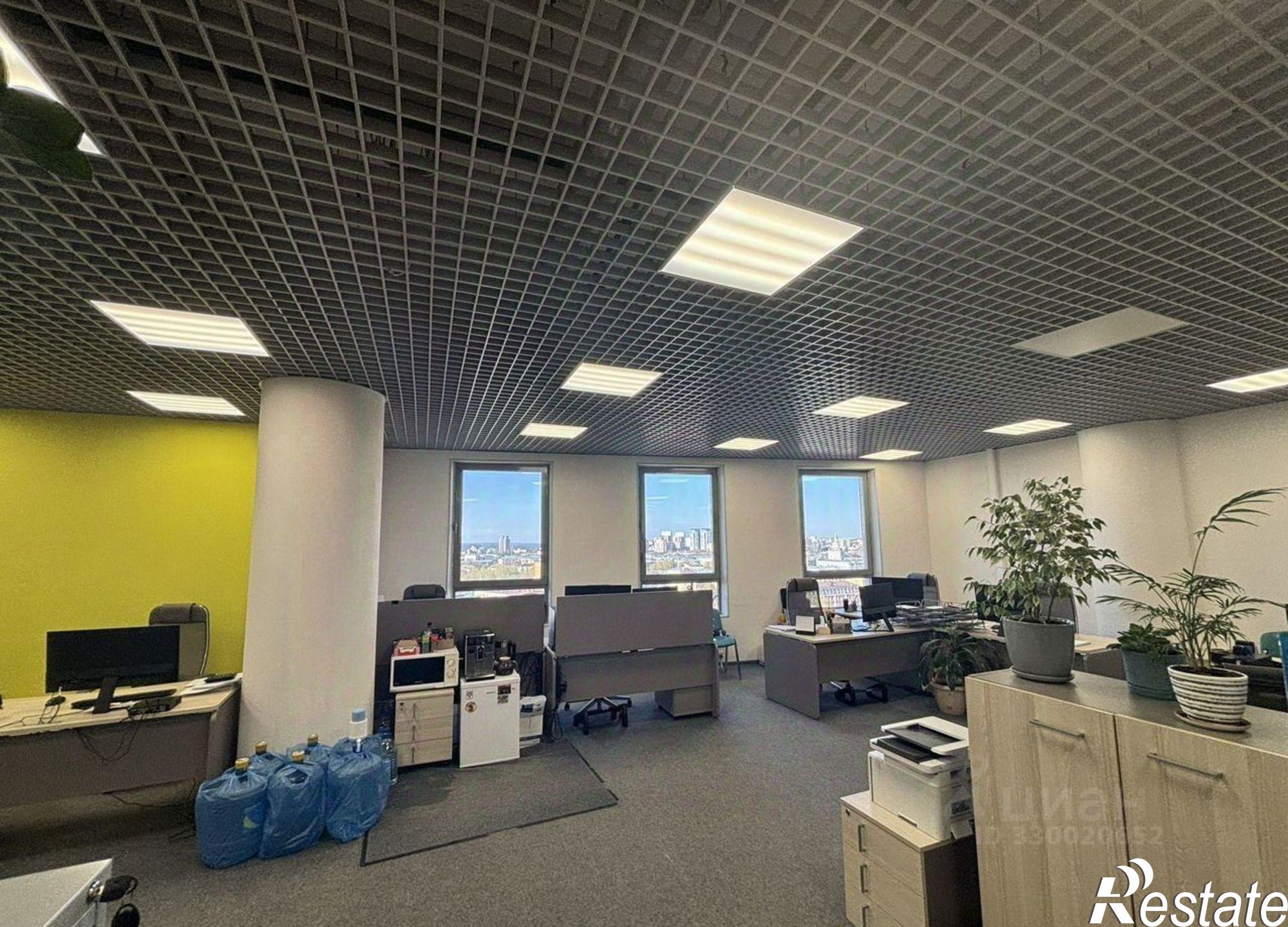 Сдать офис, помещение под офис за 220 000 рублей на ул Куйбышева, 95б