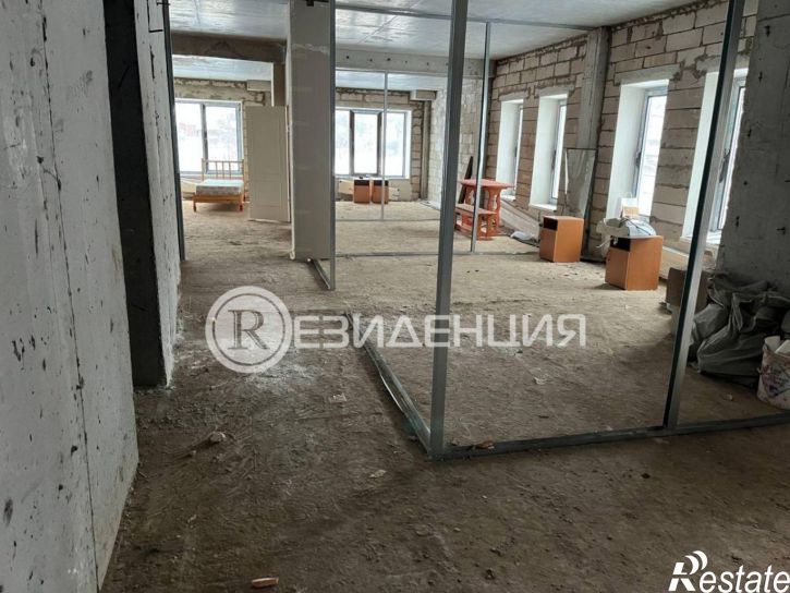 3-комн квартира Крайпрудская ул, 44