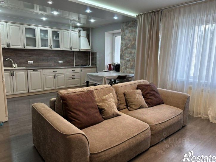 5-комн квартира улица Луначарского, 105,  д. 105
