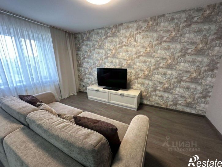 5-комн квартира улица Луначарского, 105,  д. 105