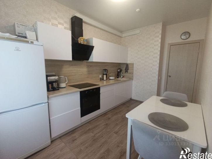 3-комн квартира Агатовая улица, 28,  д. 28