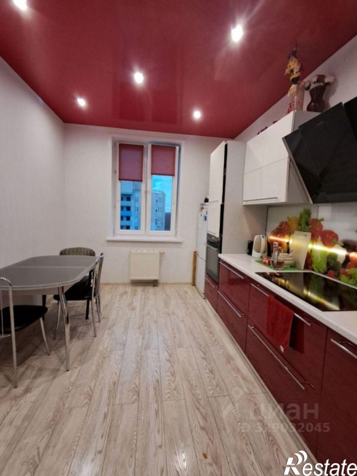 3-комн квартира Уинская улица, 33,  д. 33