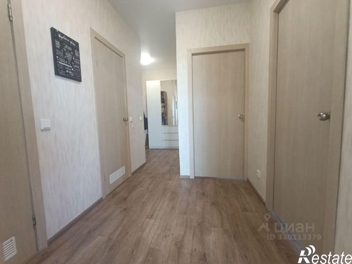 3-комн квартира Агатовая улица, 28,  д. 28