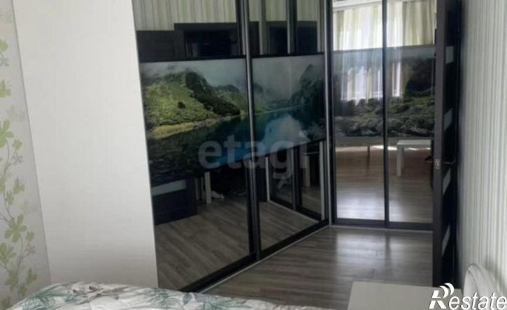 4-комн квартира улица Танцорова, 33,  д. 33