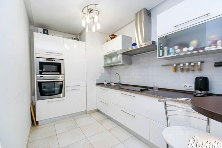 3-комн квартира Красновишерская улица, 39,  д. 39
