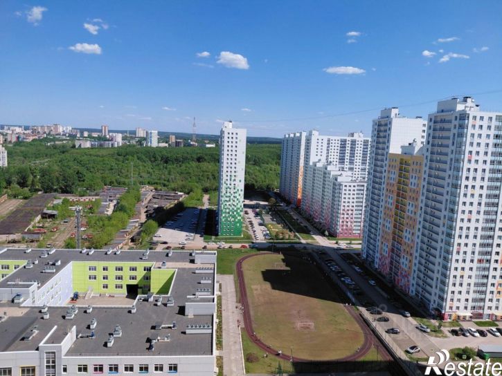 3-комн квартира улица Карла Модераха, 8,  д. 8